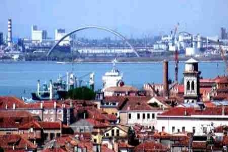 Primo ‘sì’ ai sette progetti per nuova industria a Venezia