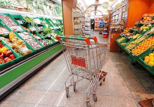 In calo vendite al dettaglio di alimentari nei primi 5 mesi
