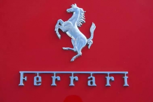 Ecco la Ferrari che vince: è il brand più influente al mondo